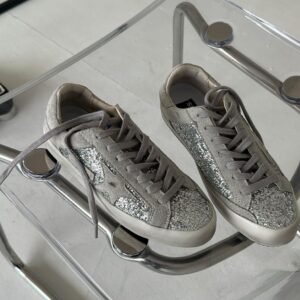 Golden goose