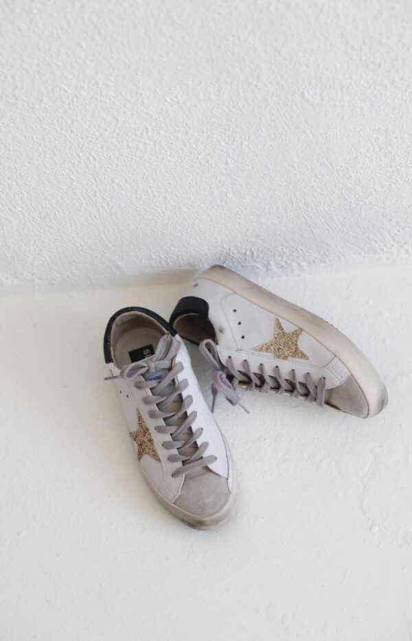 Golden goose