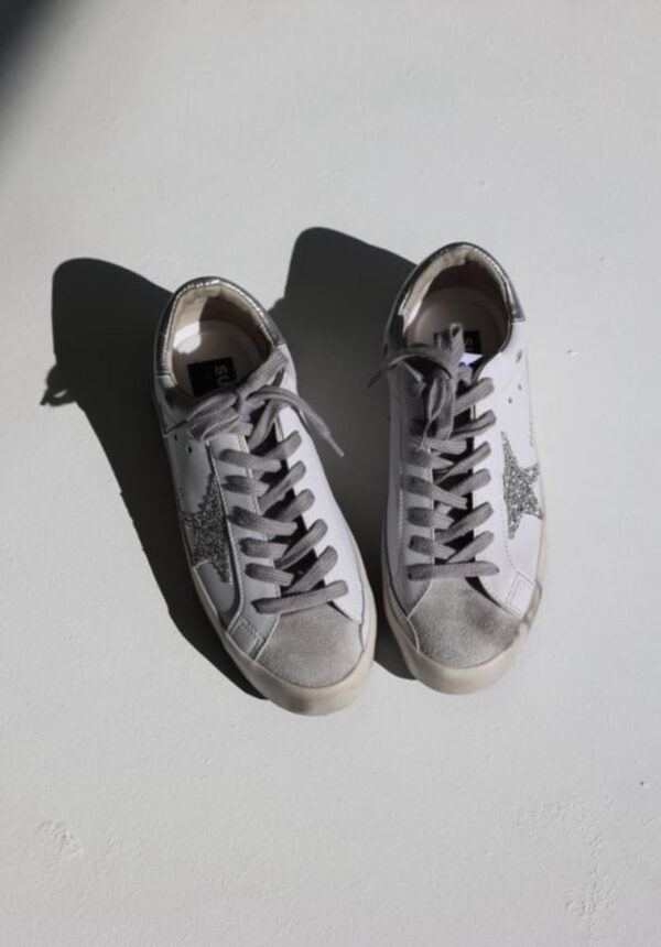 Golden goose